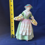 Royal Doulton Daffy Down Dilly HN 1712 - thumbnail 2 of 5