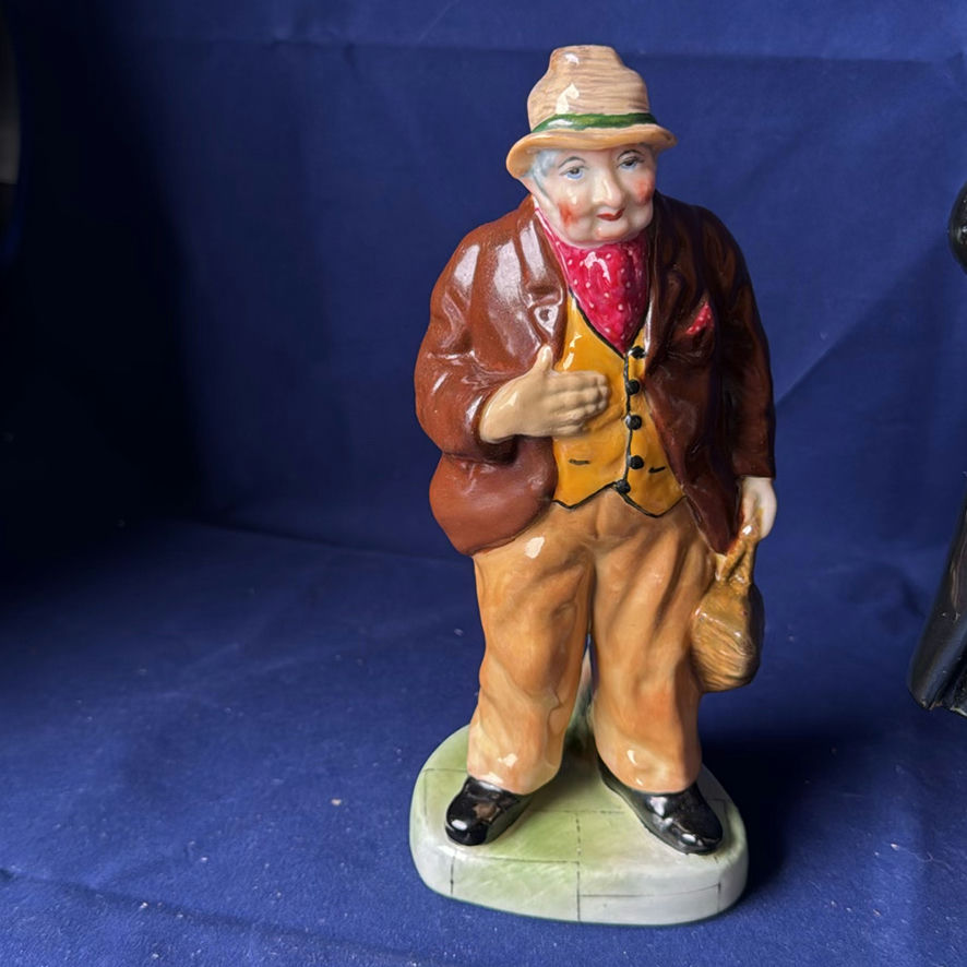 Coalport “Tinker” And Royal Doulton Sir John A. Macdonald - image 3 of 10