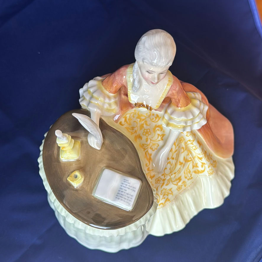 4 Lady Figurines Royal Doulton - image 4 of 18
