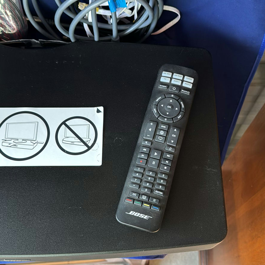 Bose Solo TV Sound System - image 4 of 14