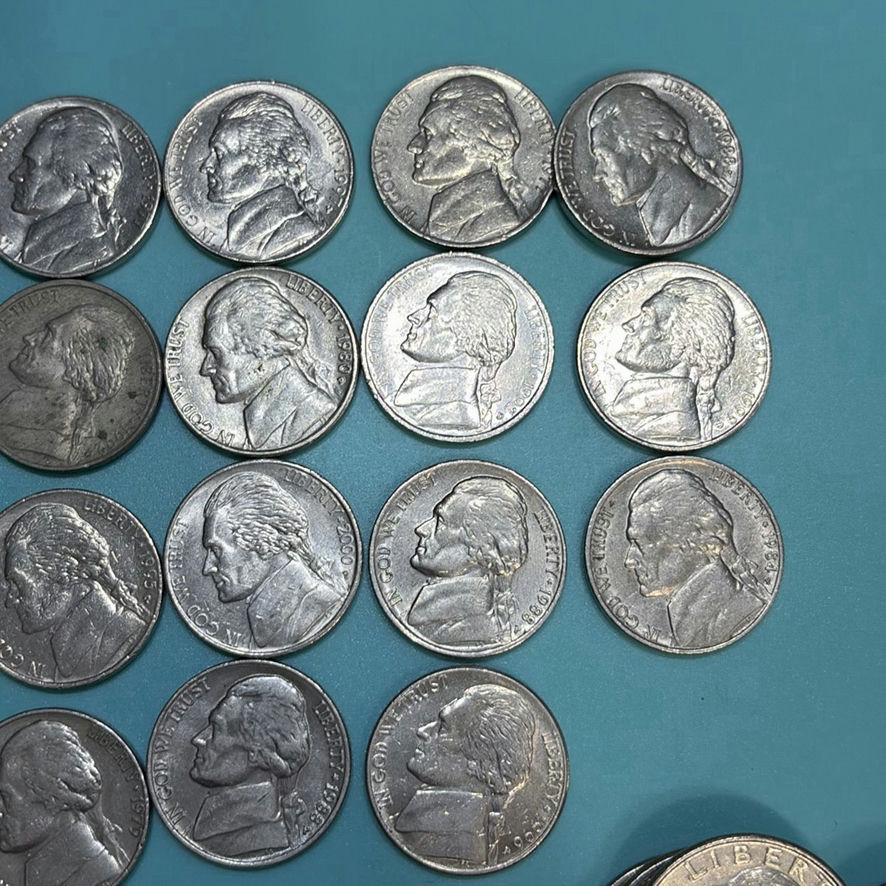 US Specialty And Older Coins - image 19 of 24