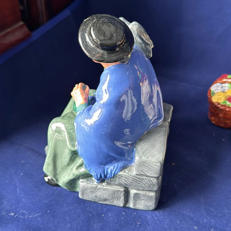 3 Older Royal Doulton Figurines - image 4 of 14