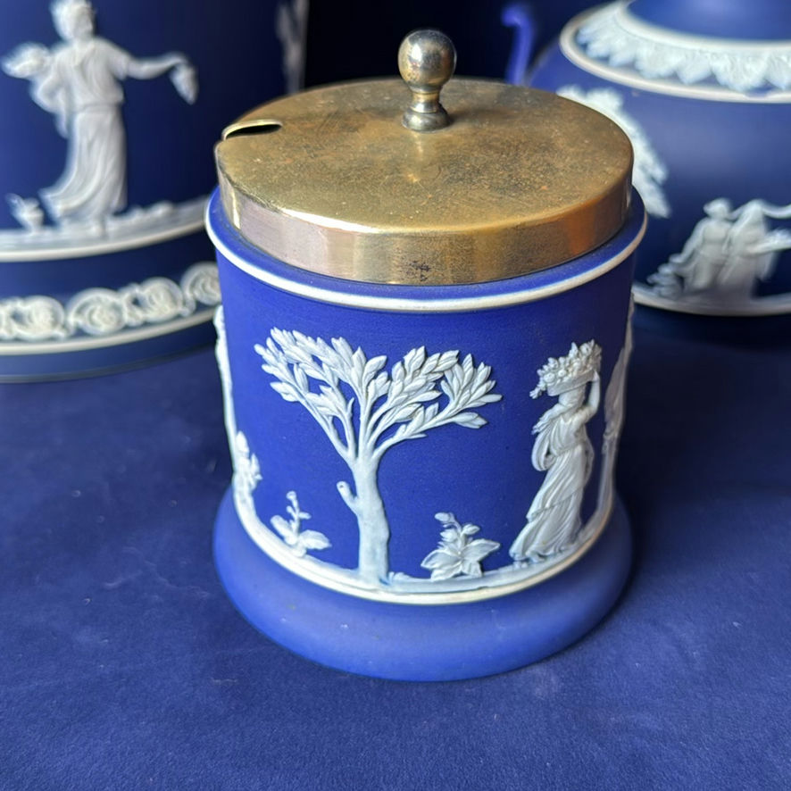 Wedgwood Jasperware - image 7 of 18