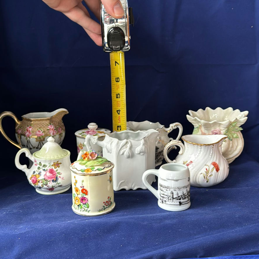 Various Creamers, 2 lidded Dishes Nippon, Hammersley And More - image 2 of 35
