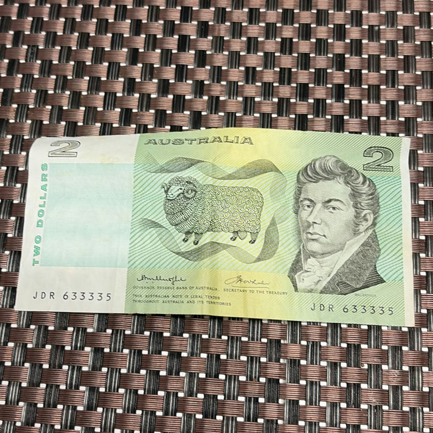 Australian And English Currency - image 7 of 13
