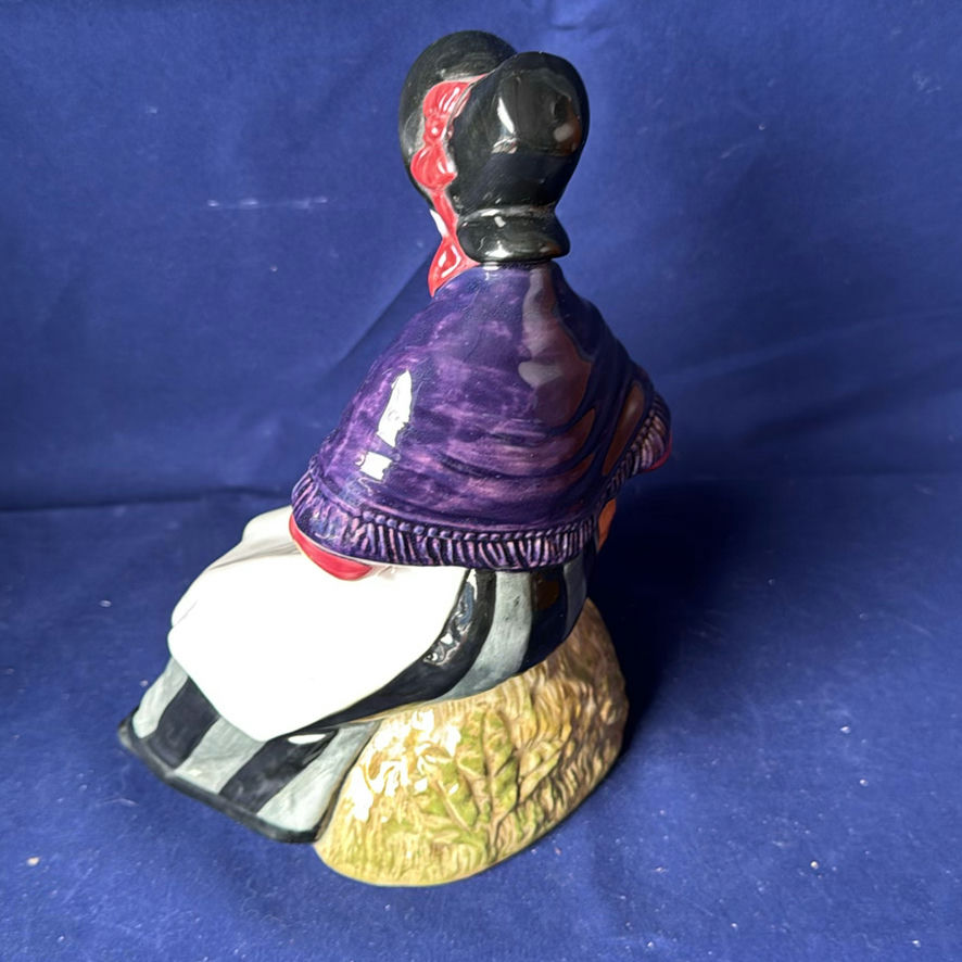 Royal Doulton Senior Lady Figurines - image 16 of 18