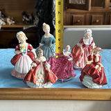 Royal Doulton 6 Smaller Figurines - thumbnail 2 of 27