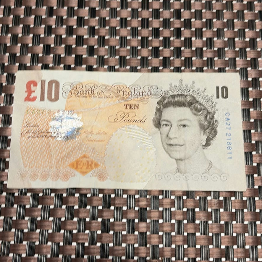 Australian And English Currency - image 8 of 13
