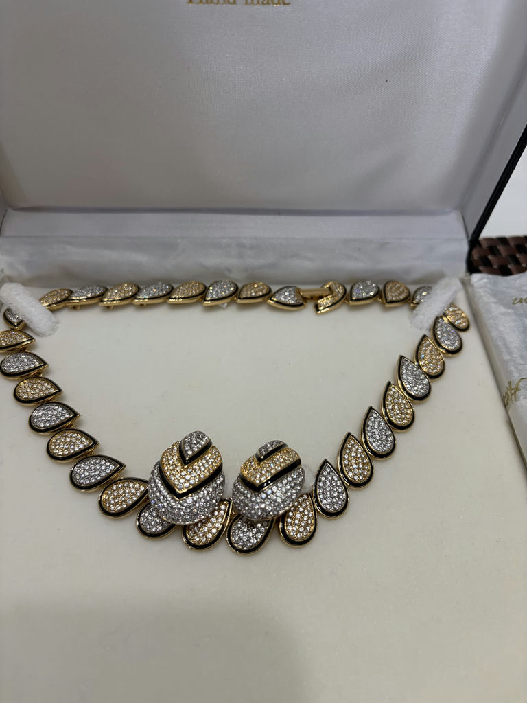 Fifth Avenue Jewelry Set - image 1 of 9