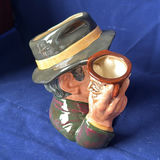 Royal Doulton Men Mugs Incl. Robin Hood, The Collector and 8 Smaller Ones - thumbnail 36 of 37