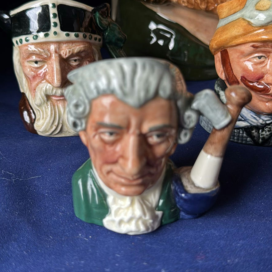Royal Doulton Men Mugs Incl. Robin Hood, The Collector and 8 Smaller Ones - image 6 of 37
