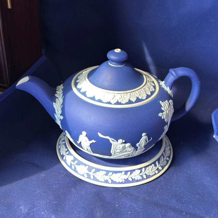 Wedgwood Blue Jasperware - image 10 of 16