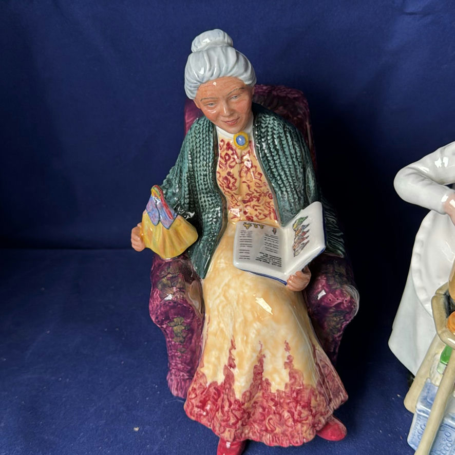 Royal Doulton Senior Lady Trio - image 7 of 14