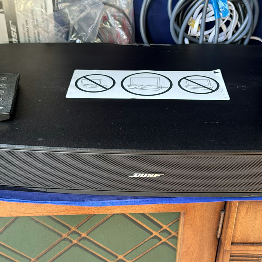 Bose Solo TV Sound System - image 6 of 14
