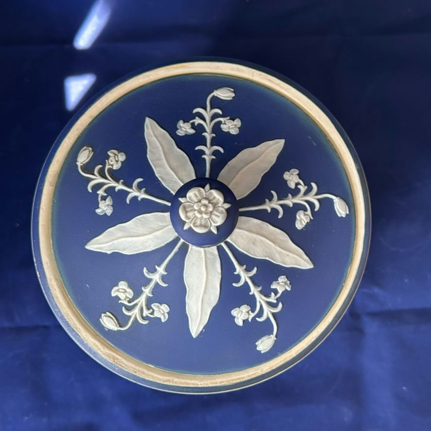 Wedgwood Jasperware - image 16 of 18