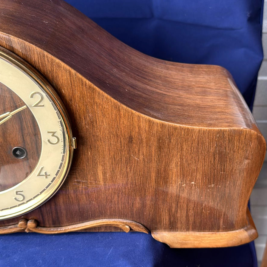 Vintage Wooden Mantle Clock - image 4 of 11