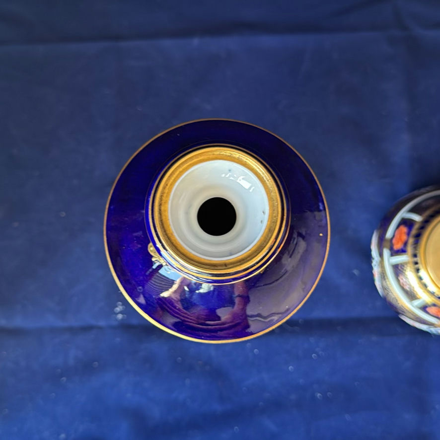 Vintage Royal Crown Derby Fine Bone China: Cobalt Blue Pedestal Vase & Traditional Imari Table Lighter with Lid - image 5 of 10