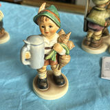 Hummel Figurines - thumbnail 22 of 36