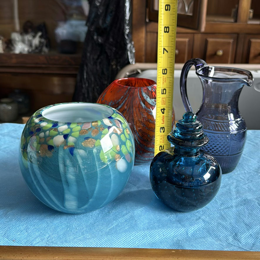 4 Pcs Of Art Glass Incudes 2 Pairpoint Pcs - image 2 of 20