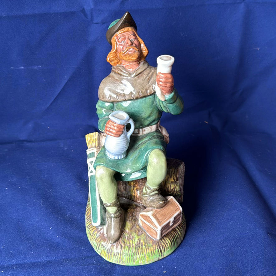 Royal Doulton Figures Cavalier and Robin Hood - image 7 of 10