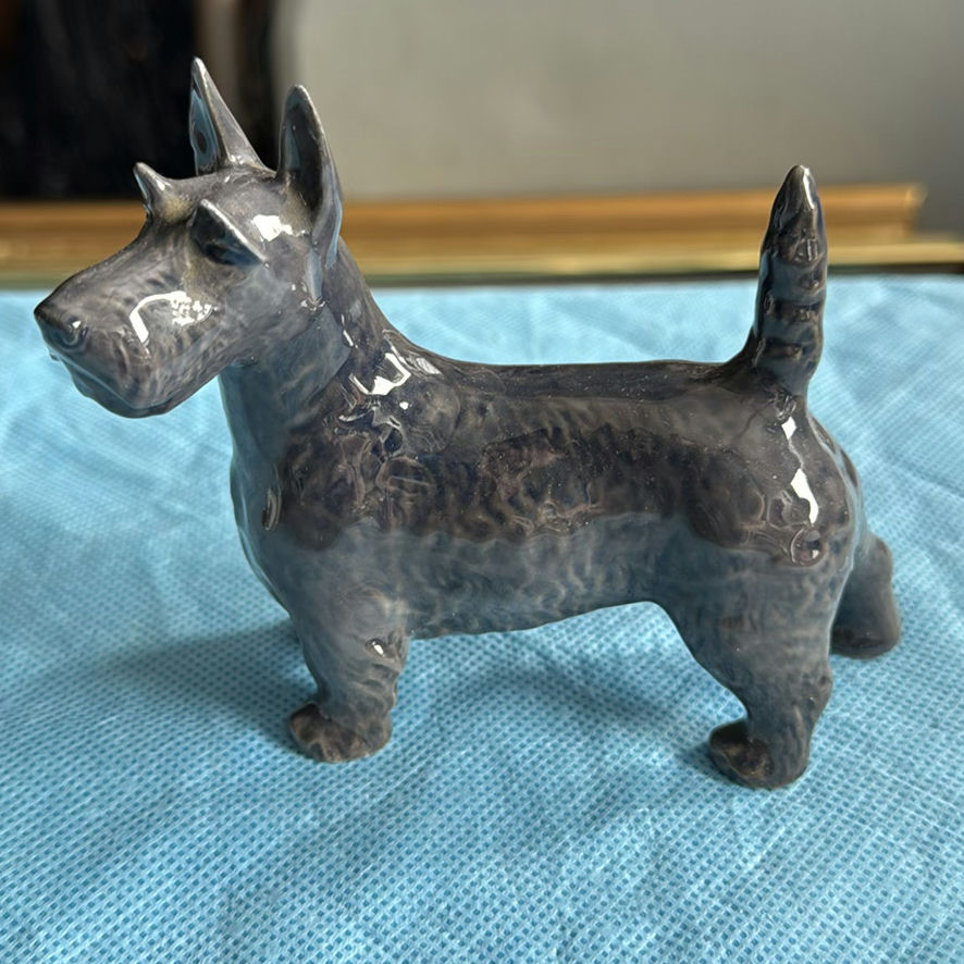 Lot Of Vintage Royal Doulton, Lladro And Royal Copenhagen Dogs - image 22 of 24