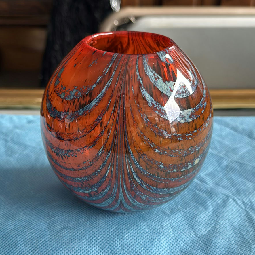 4 Pcs Of Art Glass Incudes 2 Pairpoint Pcs - image 17 of 20