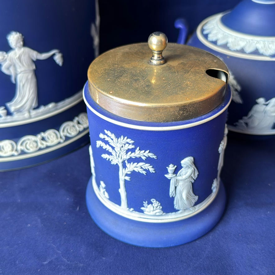 Wedgwood Jasperware - image 6 of 18