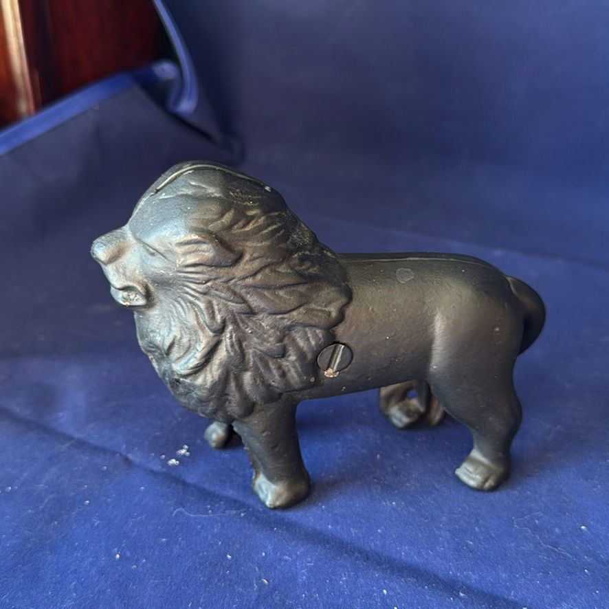 Vintage Cast Iron Rabbit And Lion Banks - image 7 of 10