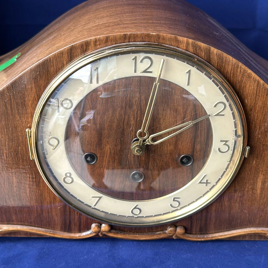 Vintage Wooden Mantle Clock - image 3 of 11