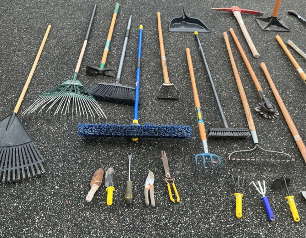 Collection of Yard and Garden Tools - image 4 of 5