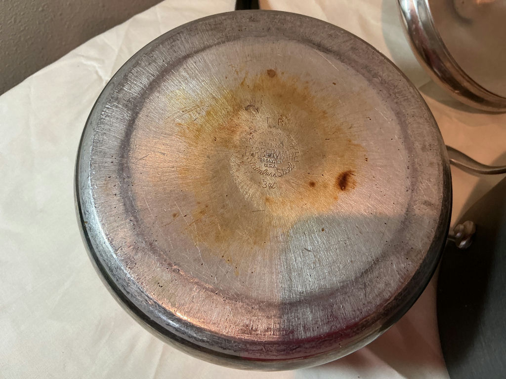 Cookware. - image 6 of 7