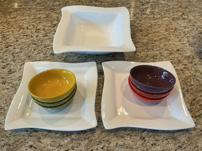 White square serving ware and small colored bowls. - Image 1 of 6
