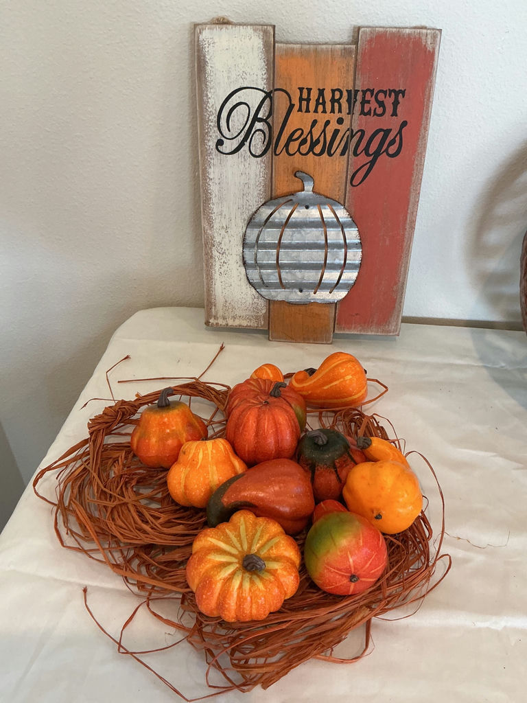 Copper metal pumpkins and autumn harvest decor. - image 4 of 5