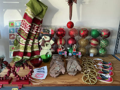 Christmas Decorations and Faux Tree Kit. - Image 1 of 8