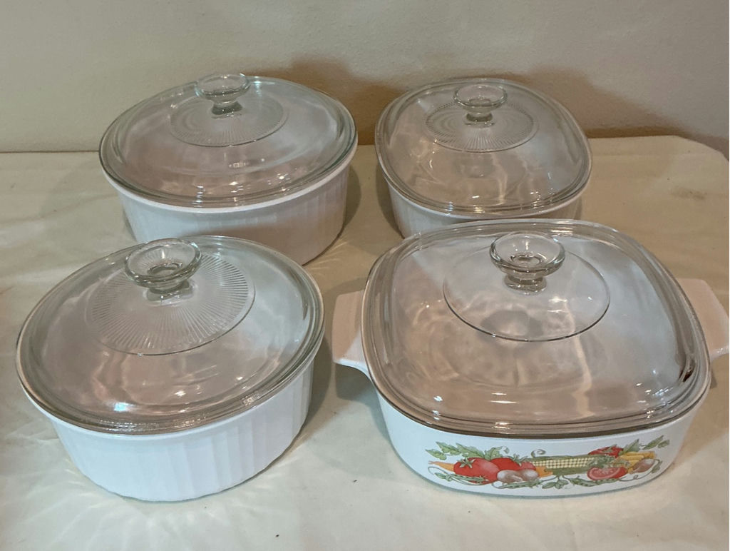 PYREX bakeware set with glass lids, ramekins, and bowls of various types.  - image 3 of 4