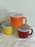 Lidded mugs and cups in assorted colors - thumbnail 3 of 3