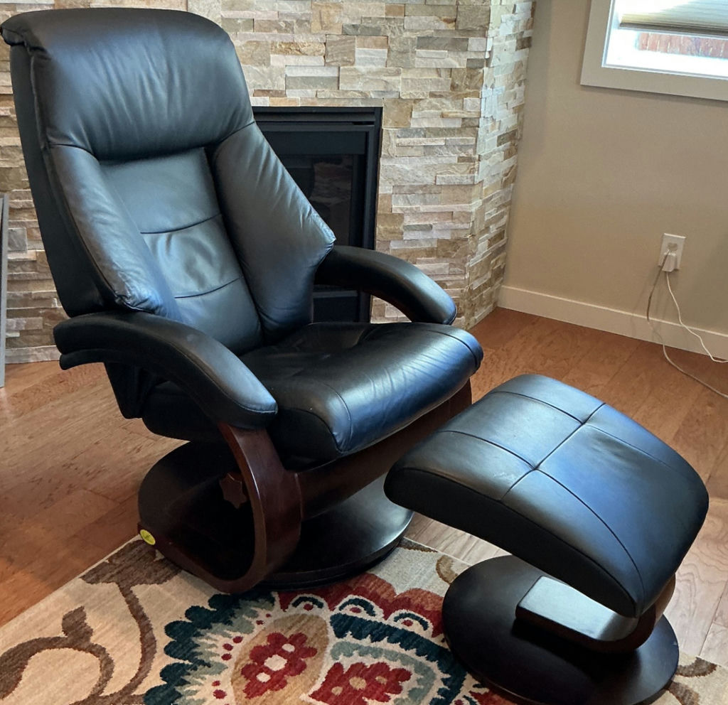 MAC Motion Black faux leather recliner with ottoman. - image 2 of 4