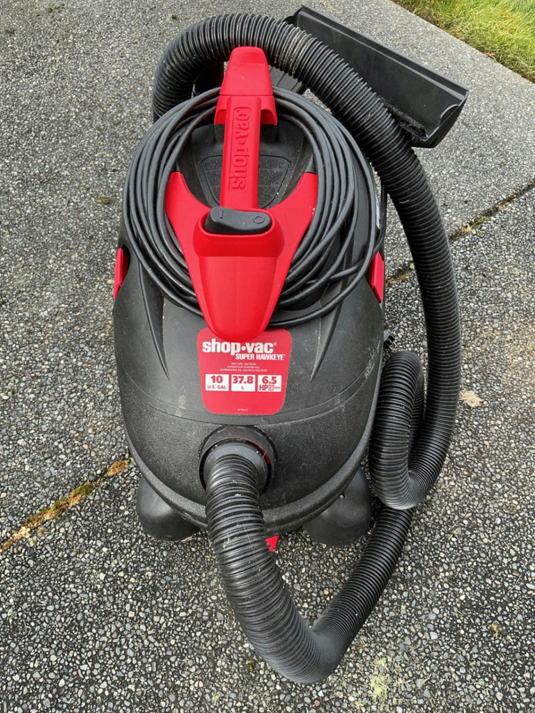 Pressure washer and Shop Vac - image 2 of 7