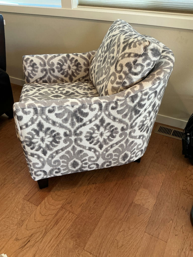 Stylus armchair with grey damask upholstery. - image 2 of 7