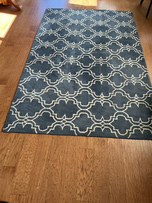 Wool Blueish Gray geometric patterned area rug - Image 1 of 4
