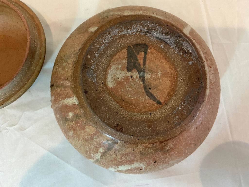 Set of two Earthtone Pottery containers. - image 4 of 7