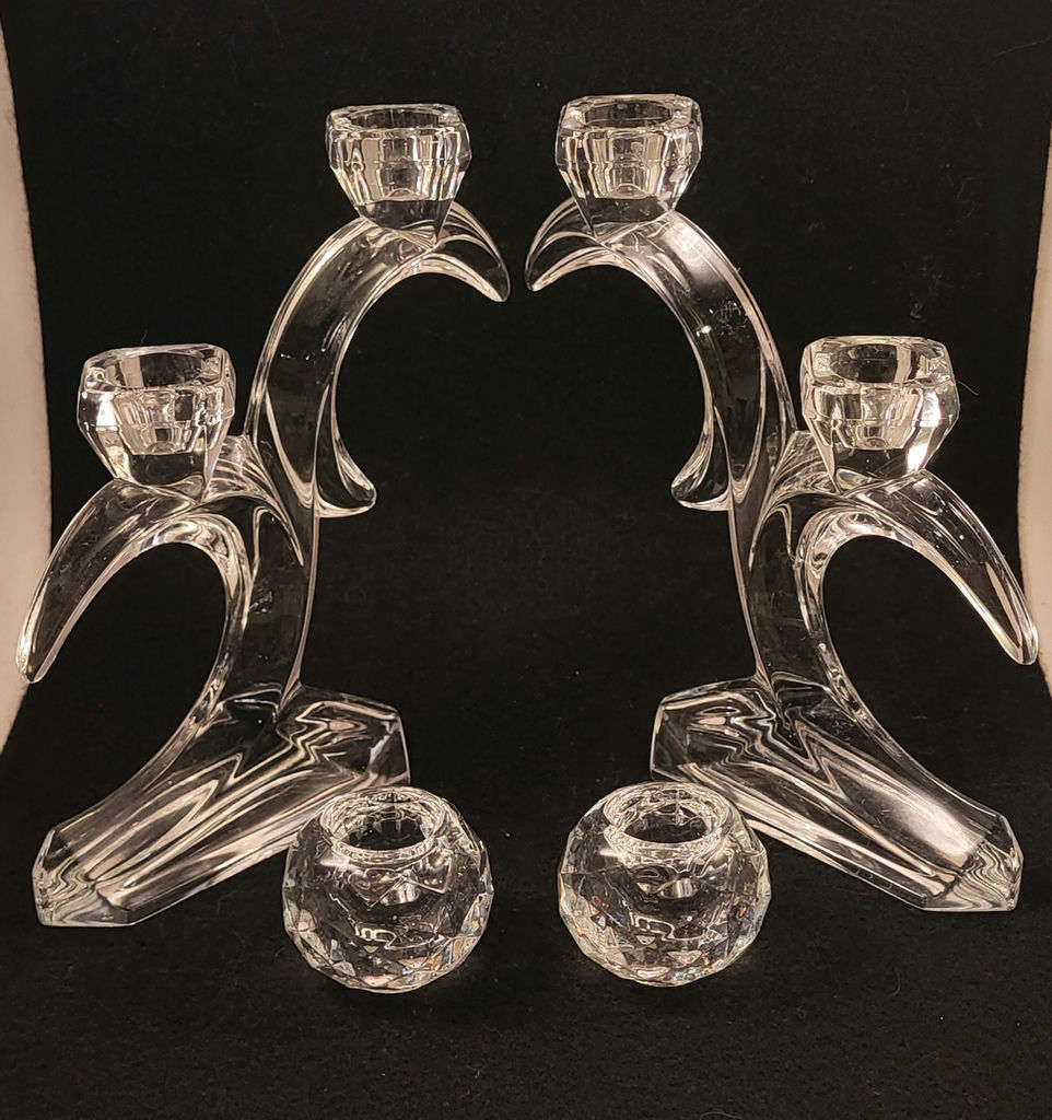 2 Matching Pairs of Candle Holders - image 2 of 3