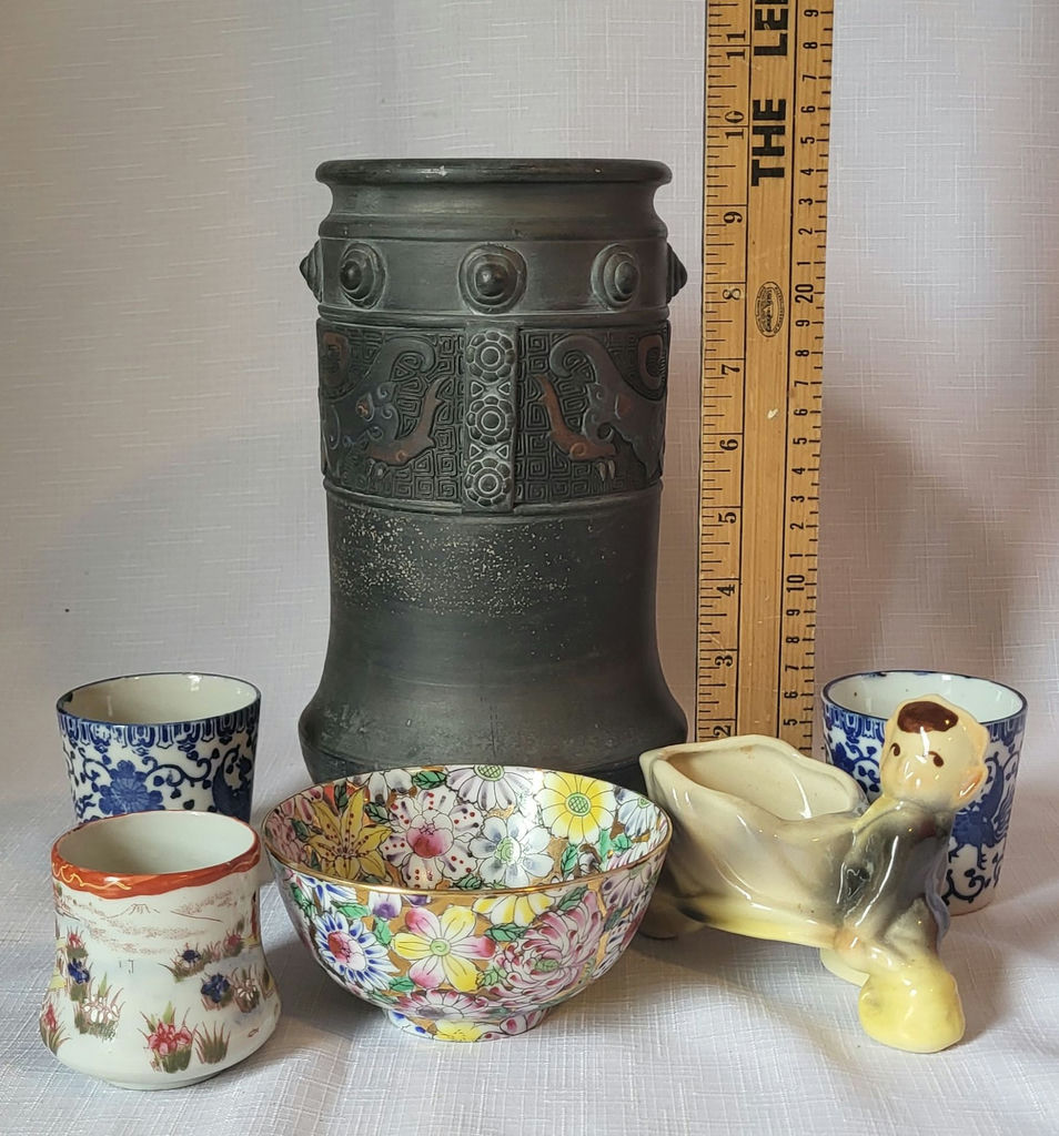 Lot of 6 Vintage Japanese Ceramic Pieces - image 8 of 8