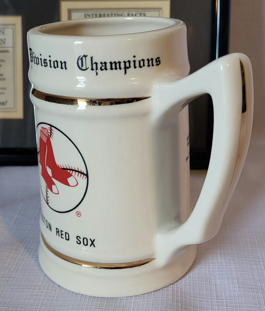 Vintage 2 Boston Red Sox & Bruins Collectables - image 3 of 9