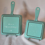 Vintage 2 Enameled Cast Iron Prizer-Ware Square Pans - thumbnail 2 of 5