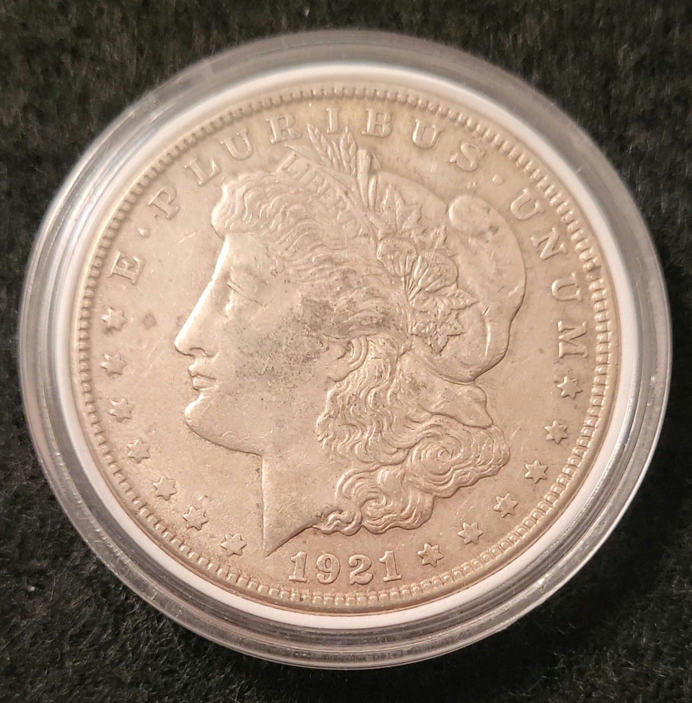 1921 U.S. Silver Morgan Dollar Dollar Coin • 90% Silver • - image 1 of 2