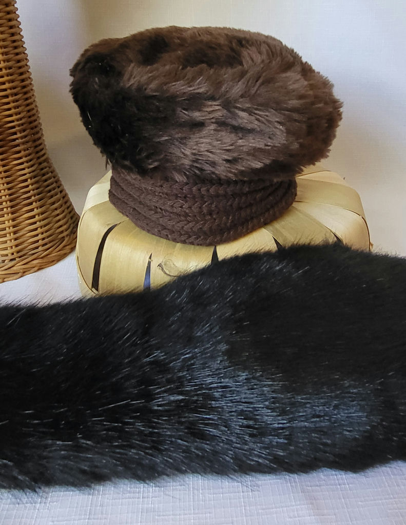Vintage Fur Caps Etc. Lot of 4 - image 6 of 15