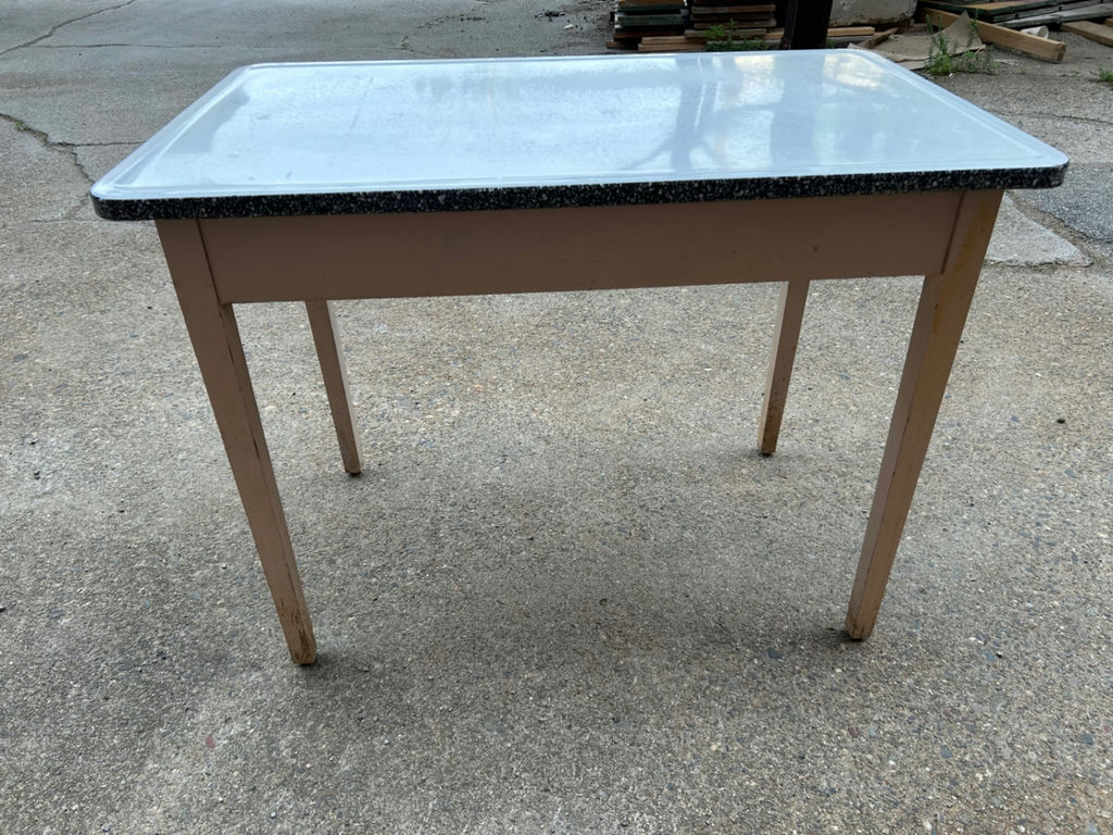 Mid- Century Enamel Top Kitchen Table  - image 5 of 5