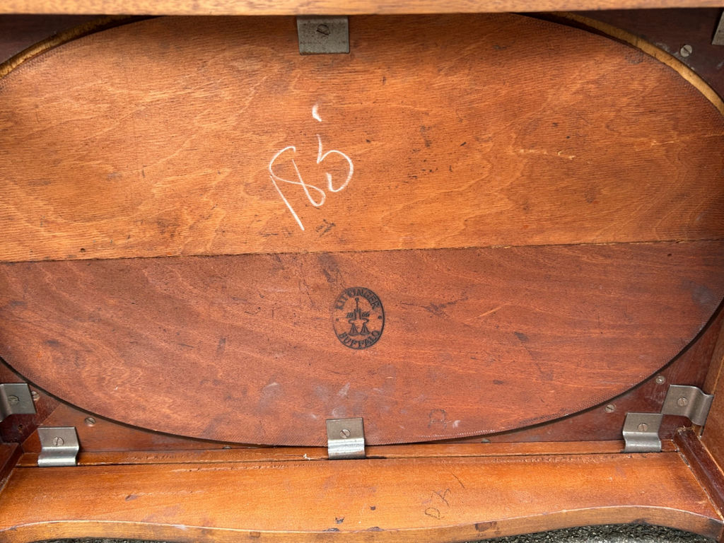 Kittinger Leather Top End Table Buffalo NY  - image 2 of 4