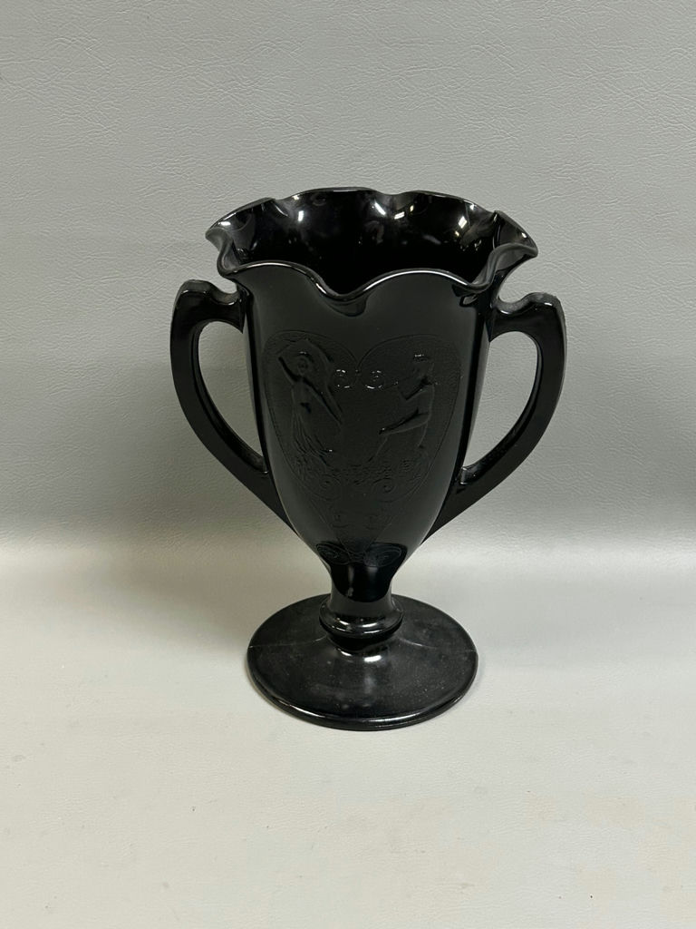 LE Smith Black Amertyst Glass    - image 1 of 4